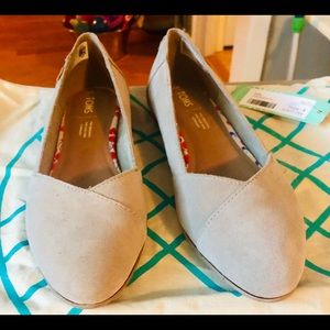 Women’s Tom’s Julie Suede Dress Flat Shoes